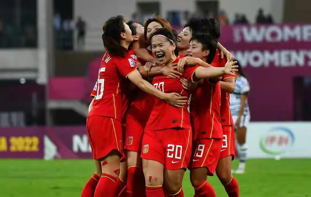 中国女足连续取得胜利，晋级国际赛事半决赛